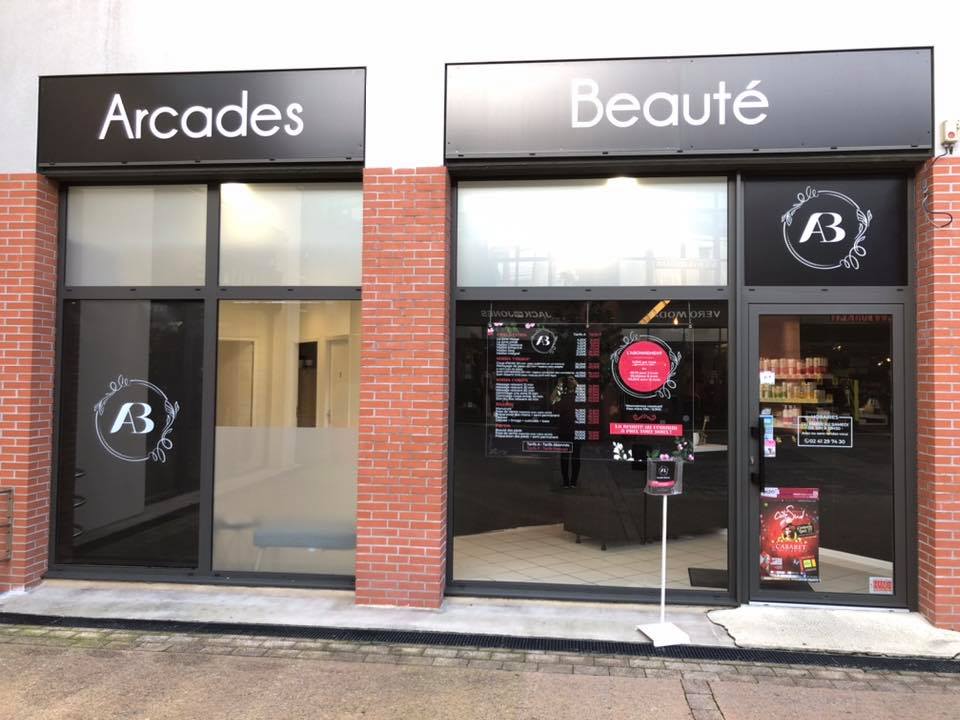 ARCADES BEAUTÉ - Arcades Rougé